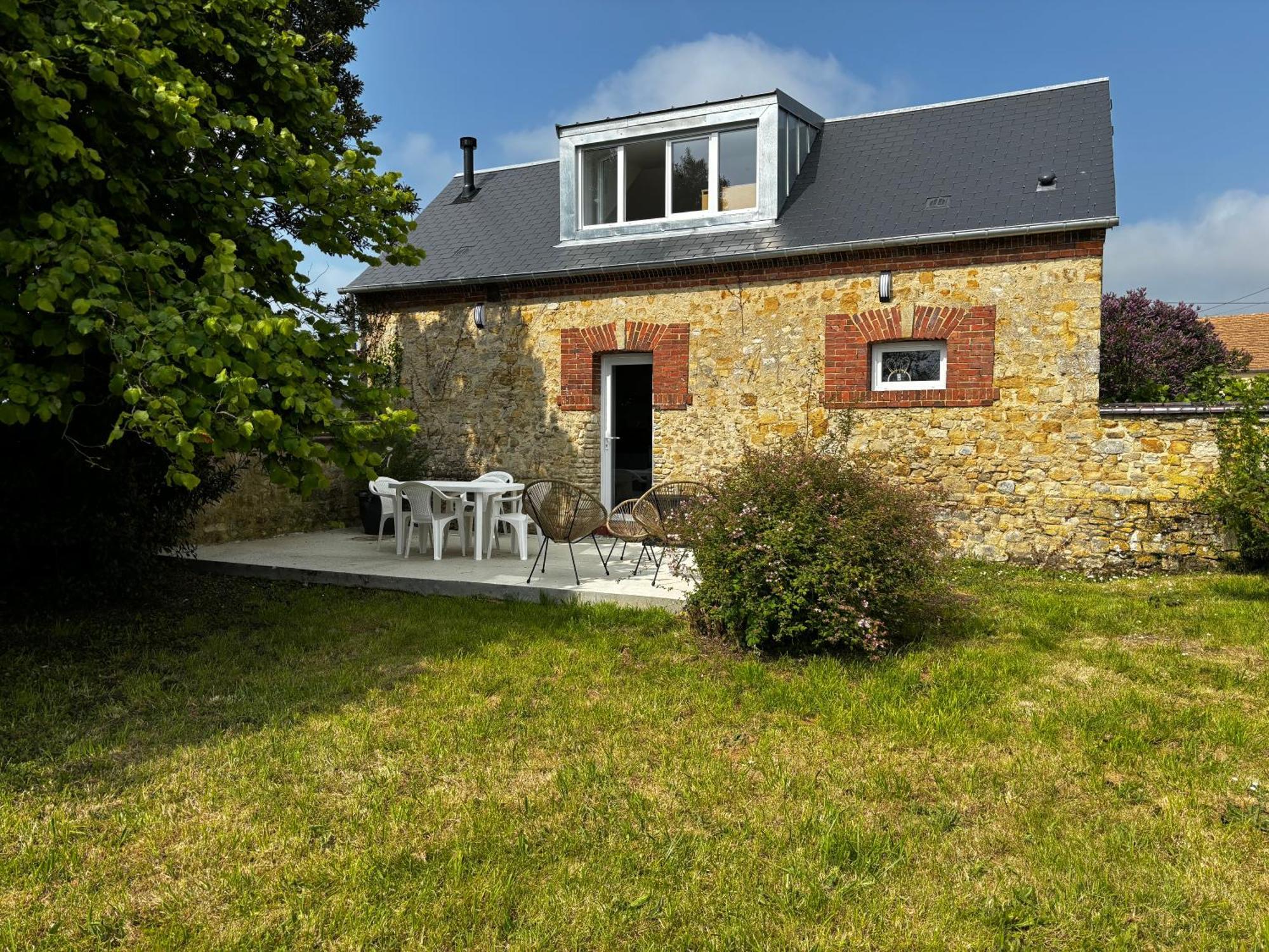 Petite Maison Trungy Kültér fotó